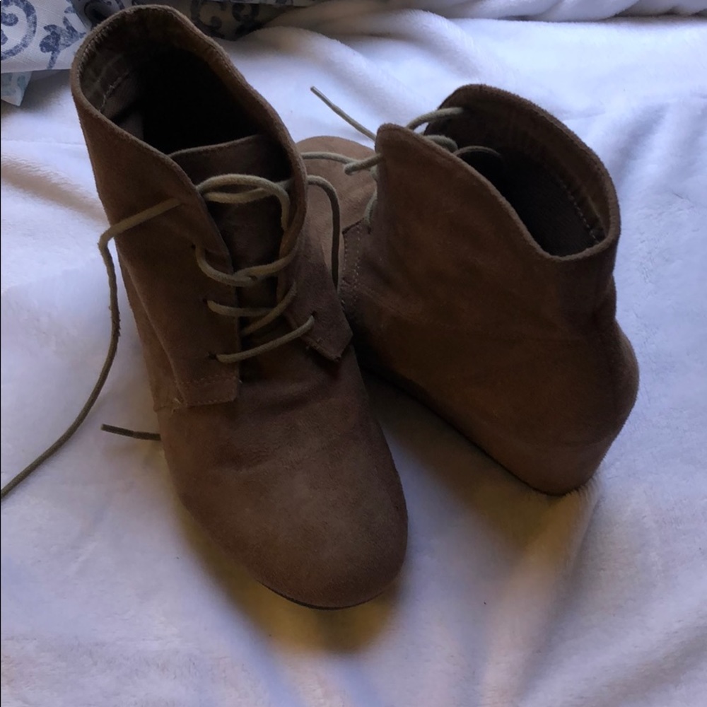 Charles Albert shoes